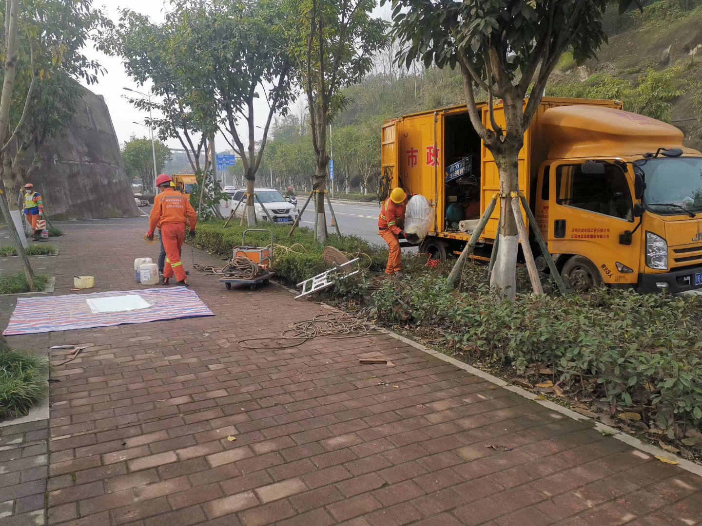 工(gōng)業管道清淤的重要性